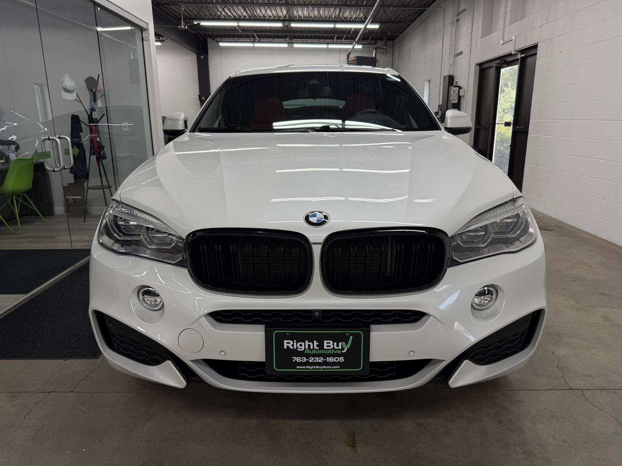 Used 2019 BMW X6 xDrive35i AWD/4WD image 2