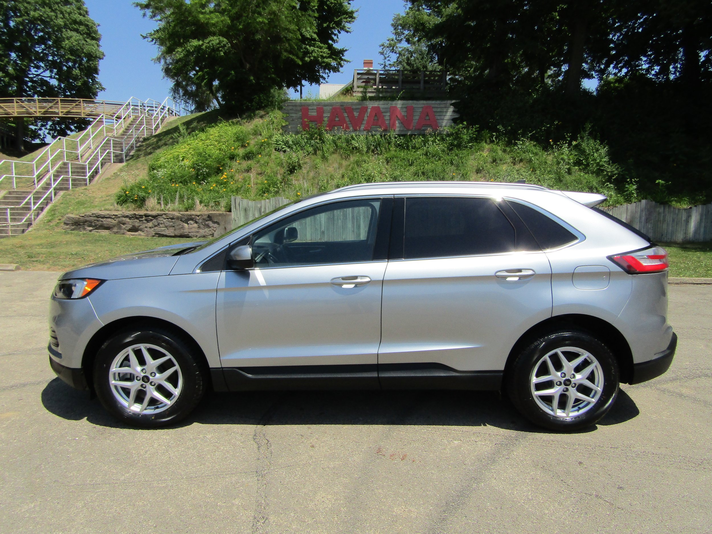 Used 2023 Ford Edge SEL w/ Convenience Package AWD/4WD image 1