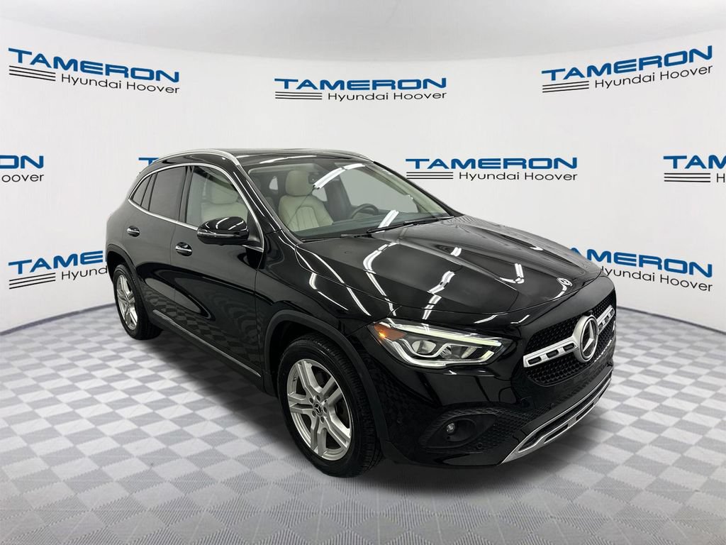 Used 2023 Mercedes-Benz GLA 250 4MATIC w/ Premium Package image 7