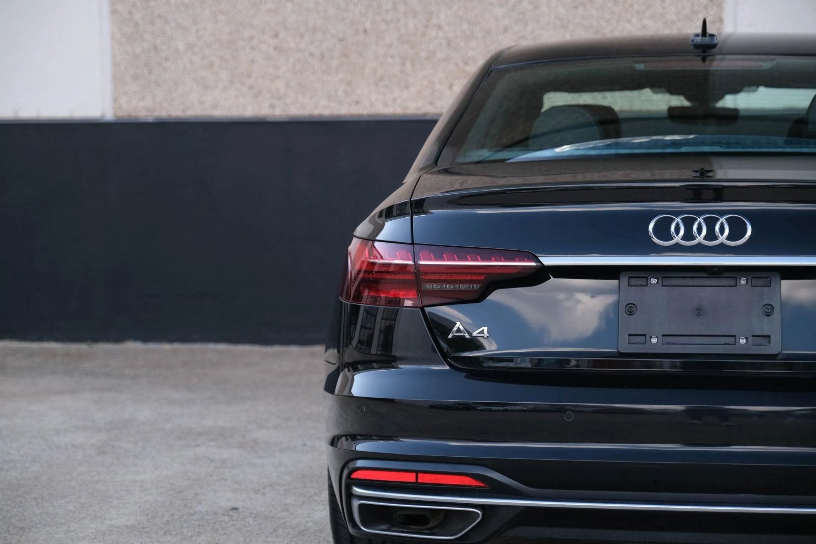 Used 2024 Audi A4 2.0T Premium Plus AWD/4WD image 17