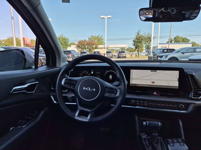Used 2025 Kia Sportage SX AWD/4WD image 14