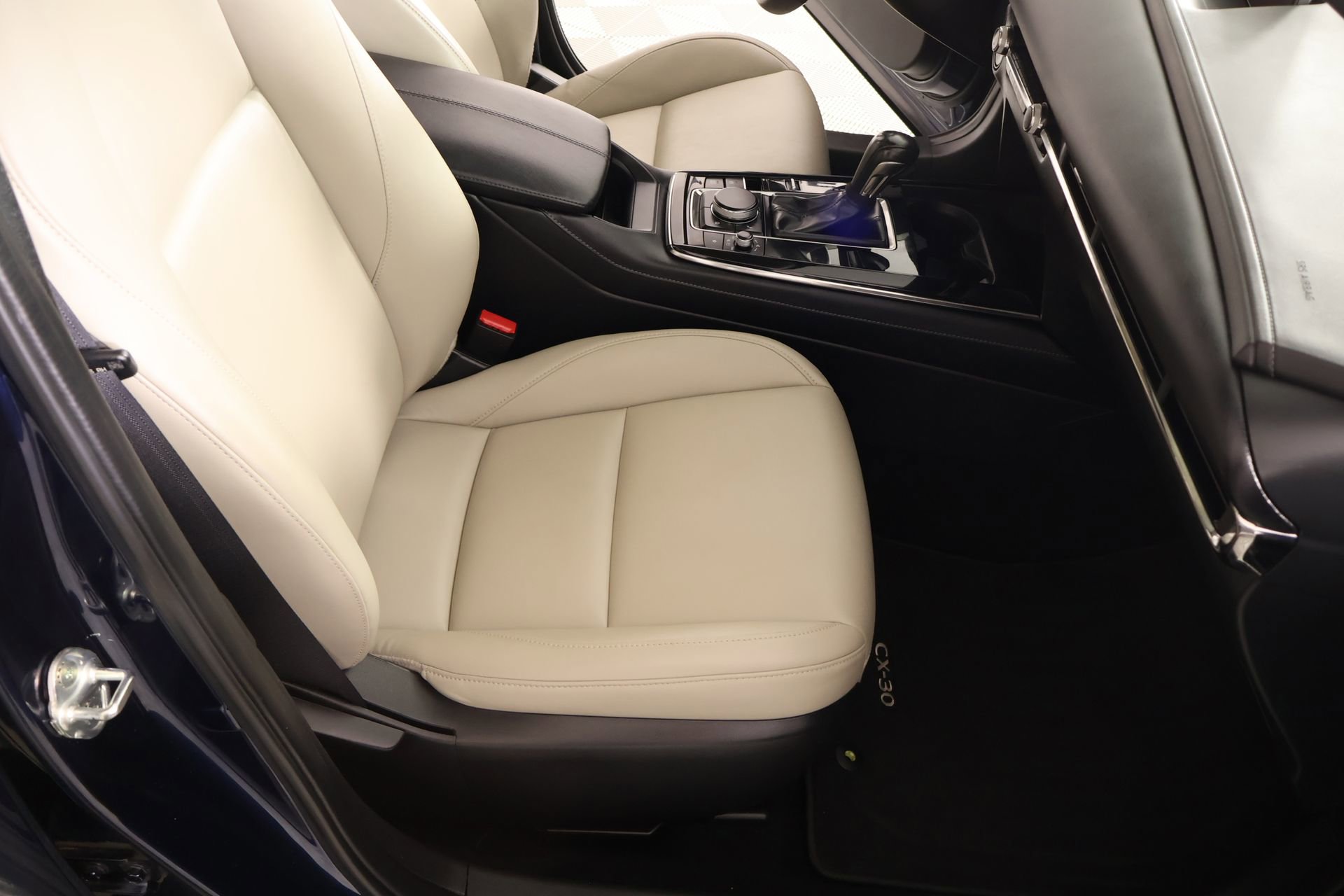 Used 2022 MAZDA CX-30 AWD 2.5 S w/ Preferred Package image 13