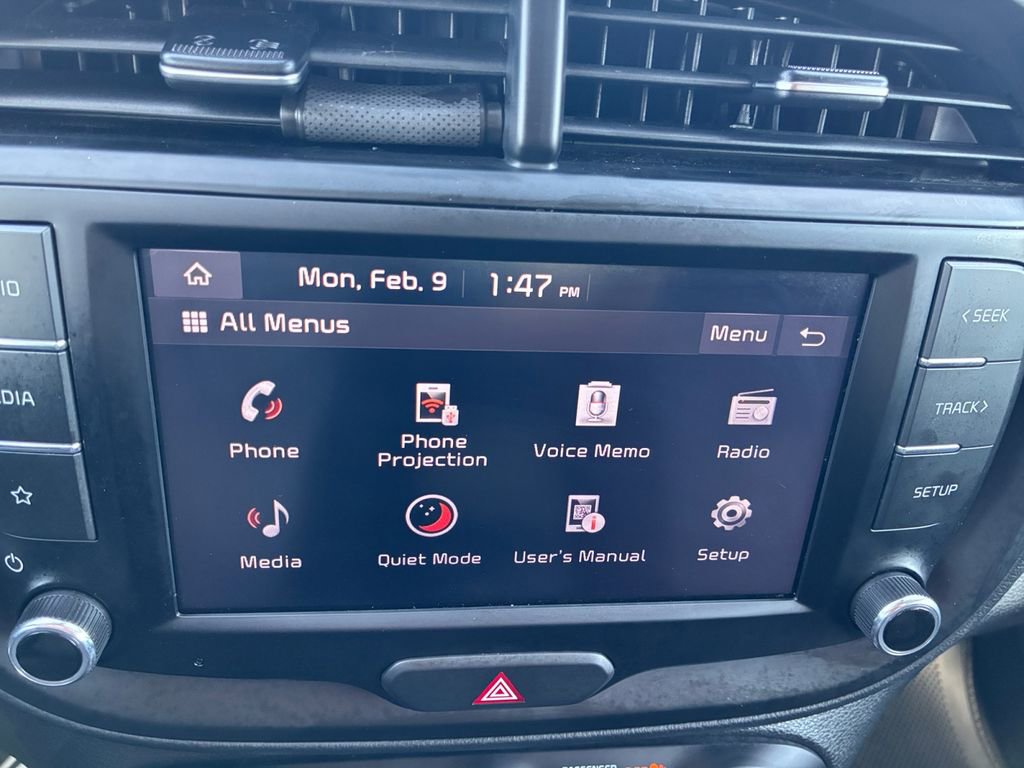 Used 2024 Kia Soul LX w/ Option Group 015 image 7