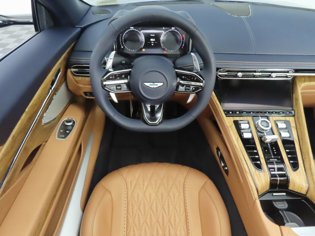 Used 2026 Aston Martin DB12 Convertible RWD image 18