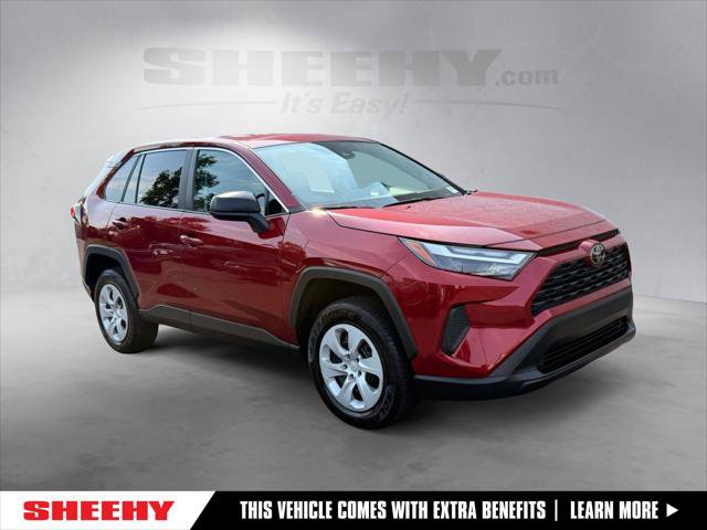 Certified 2025 Toyota RAV4 LE FWD image 1