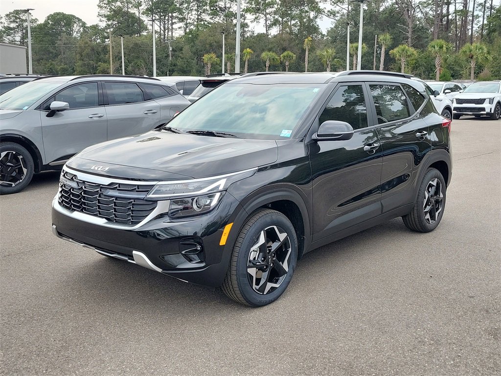 New 2026 Kia Seltos S image 3