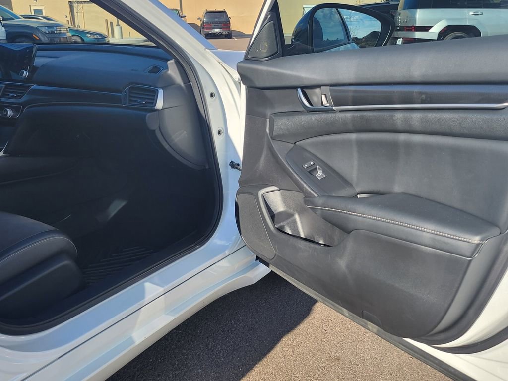 Used 2022 Honda Accord Sport image 22