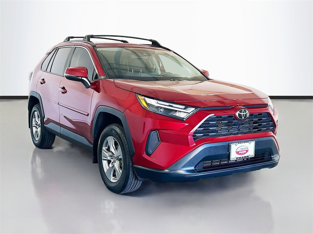 Used 2024 Toyota RAV4 XLE image 3