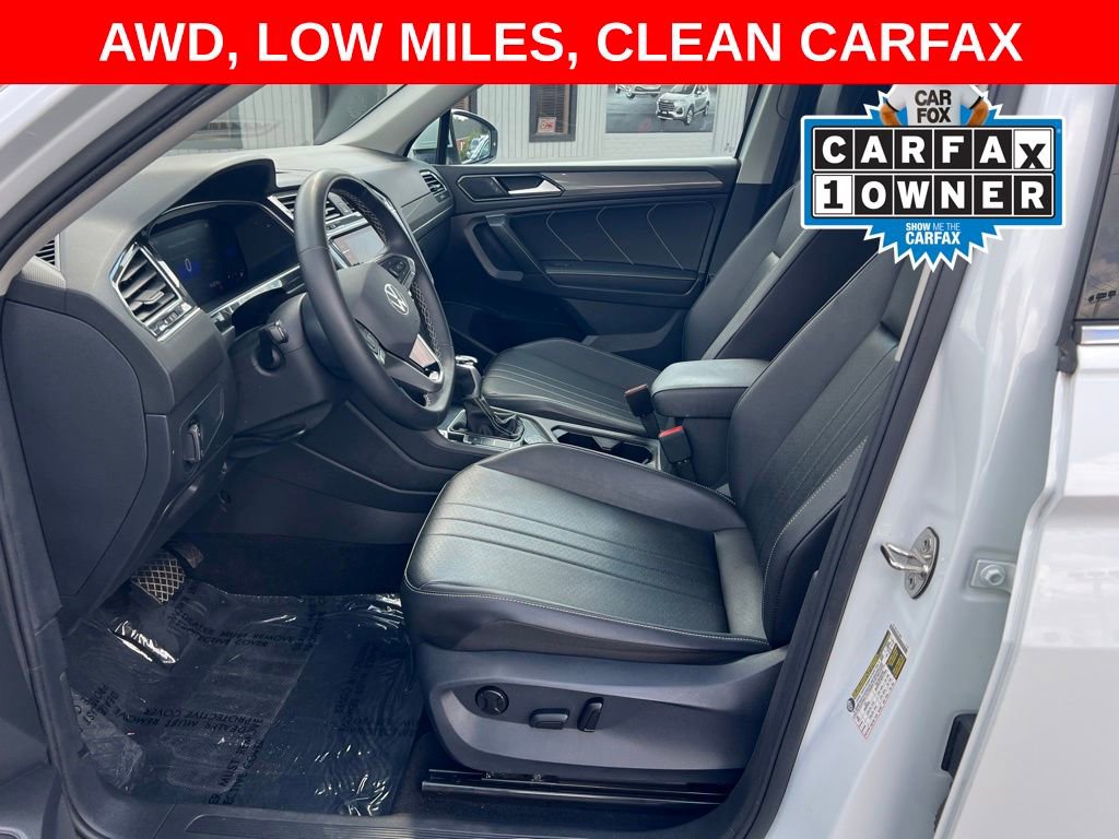 Used 2022 Volkswagen Tiguan SE AWD/4WD image 9