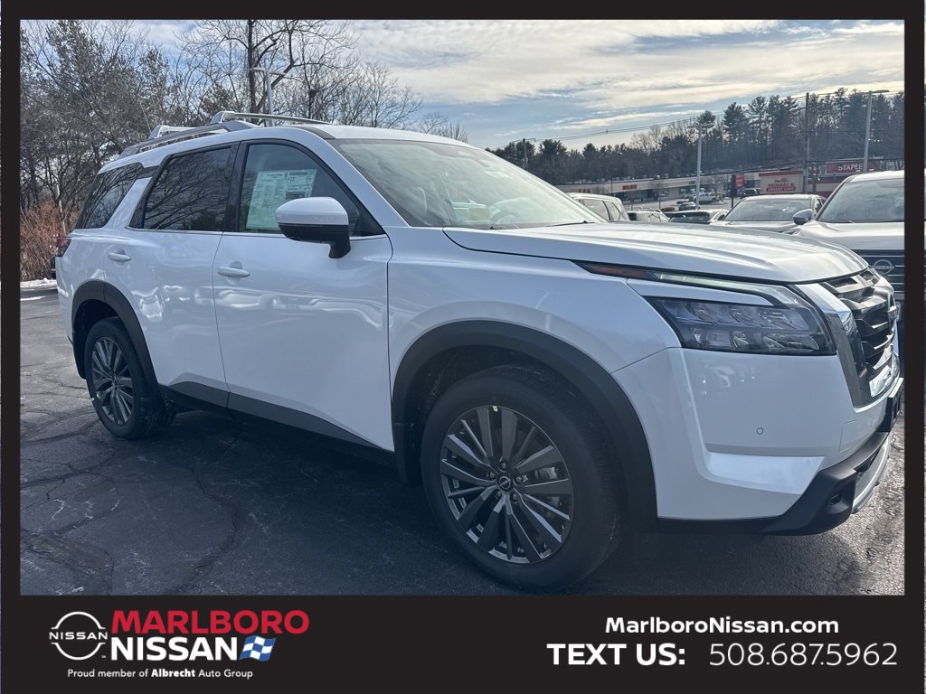New 2025 Nissan Pathfinder SL w/ SL Premium Package image 1