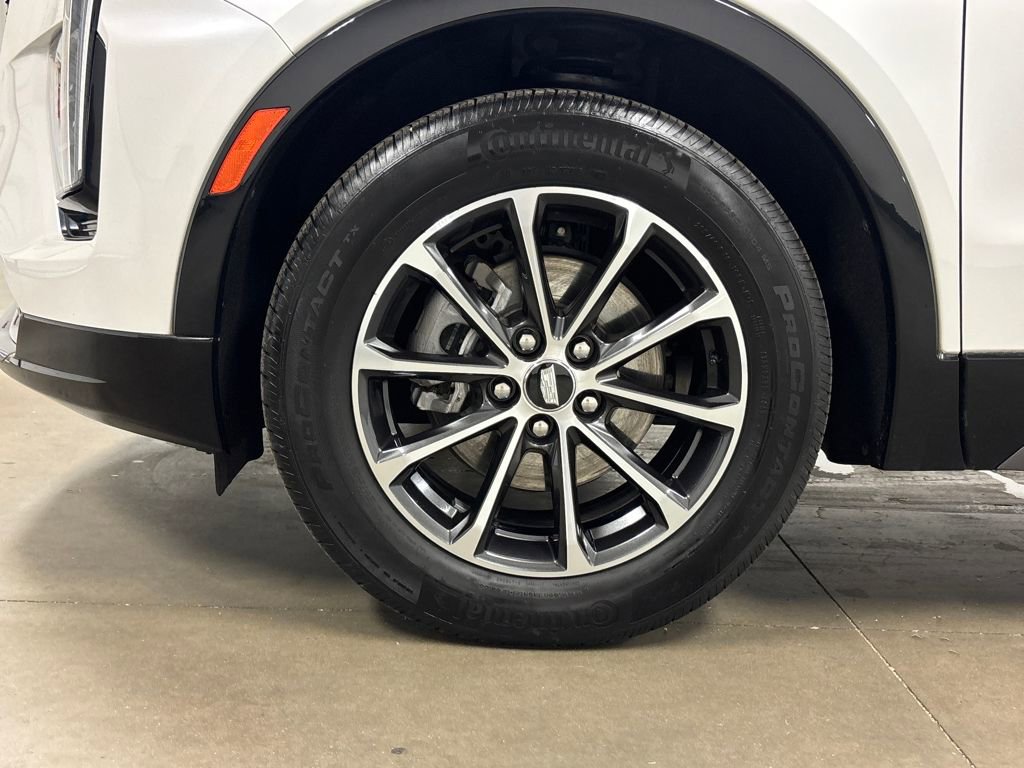 Used 2024 Cadillac XT4 Sport w/ Cold Weather Package FWD image 11