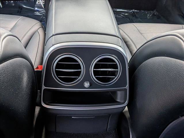 Used 2017 Mercedes-Benz S 550 Sedan image 20