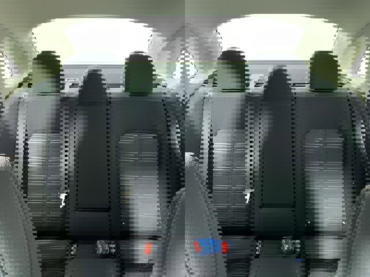 New 2026 Kia K5 LXS image 32