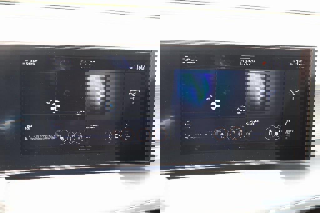 New 2026 Hyundai Ioniq 9 SEL image 5