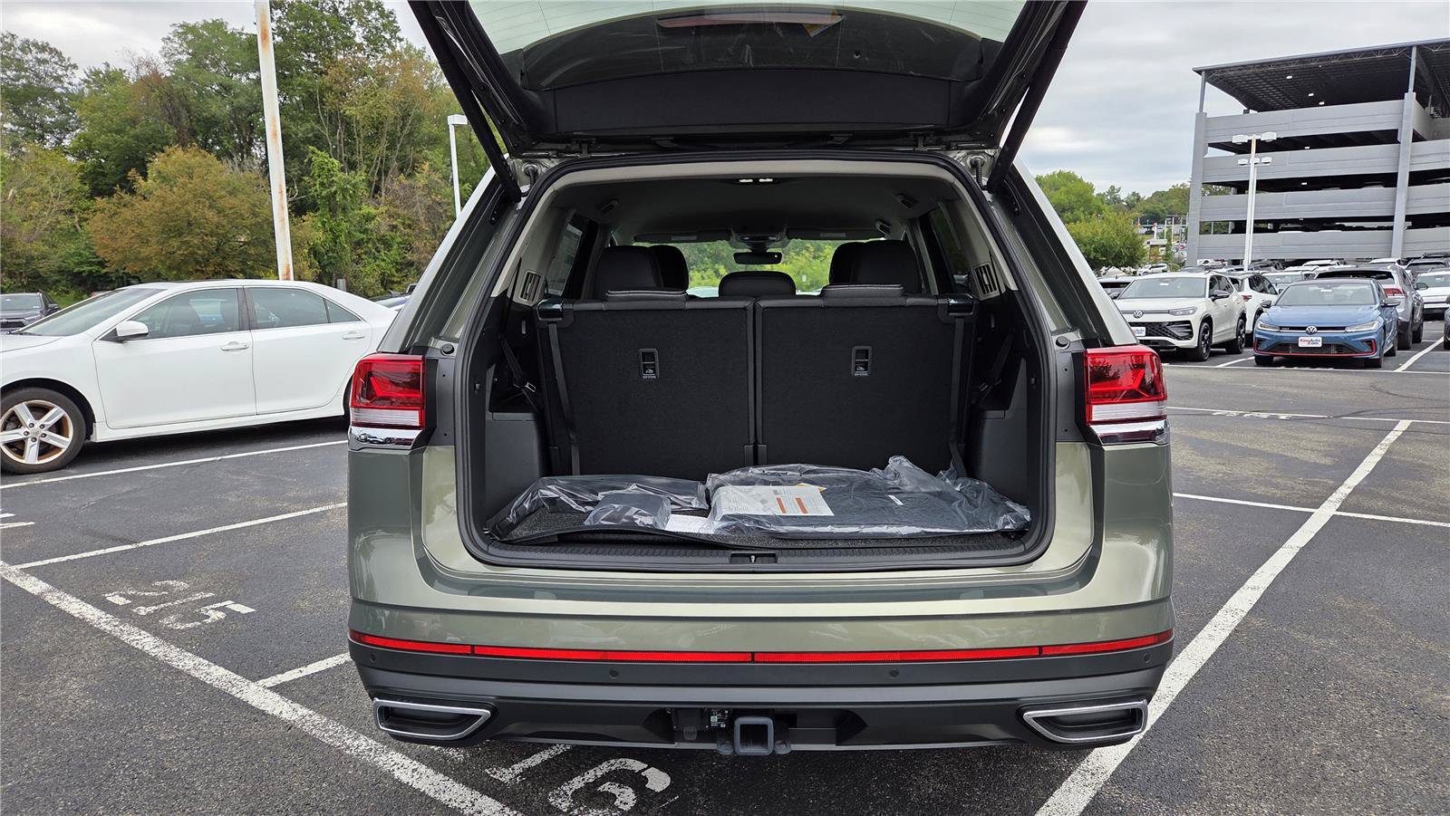 New 2026 Volkswagen Atlas SE AWD/4WD image 5