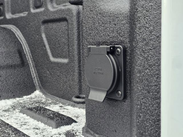 New 2026 GMC Sierra 1500 Pro w/ Pro Value Package image 9