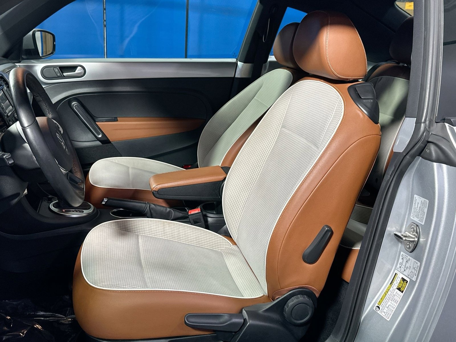 Used 2015 Volkswagen Beetle 1.8T Classic image 13