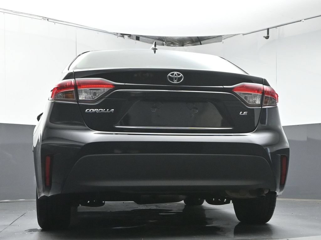 Used 2023 Toyota Corolla LE FWD image 33