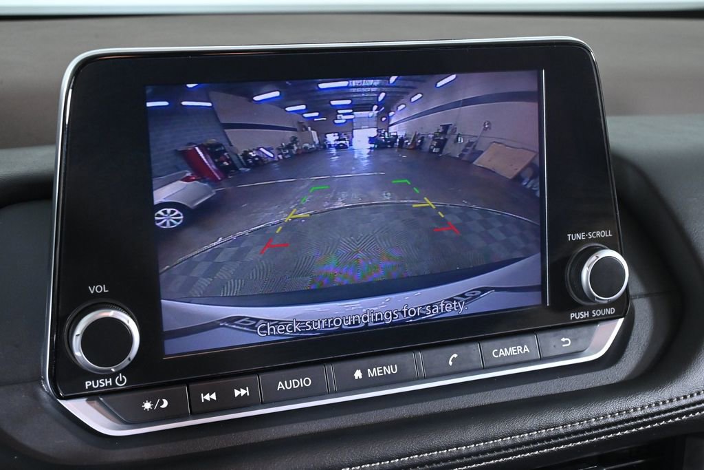 Certified 2023 Nissan Rogue S image 17