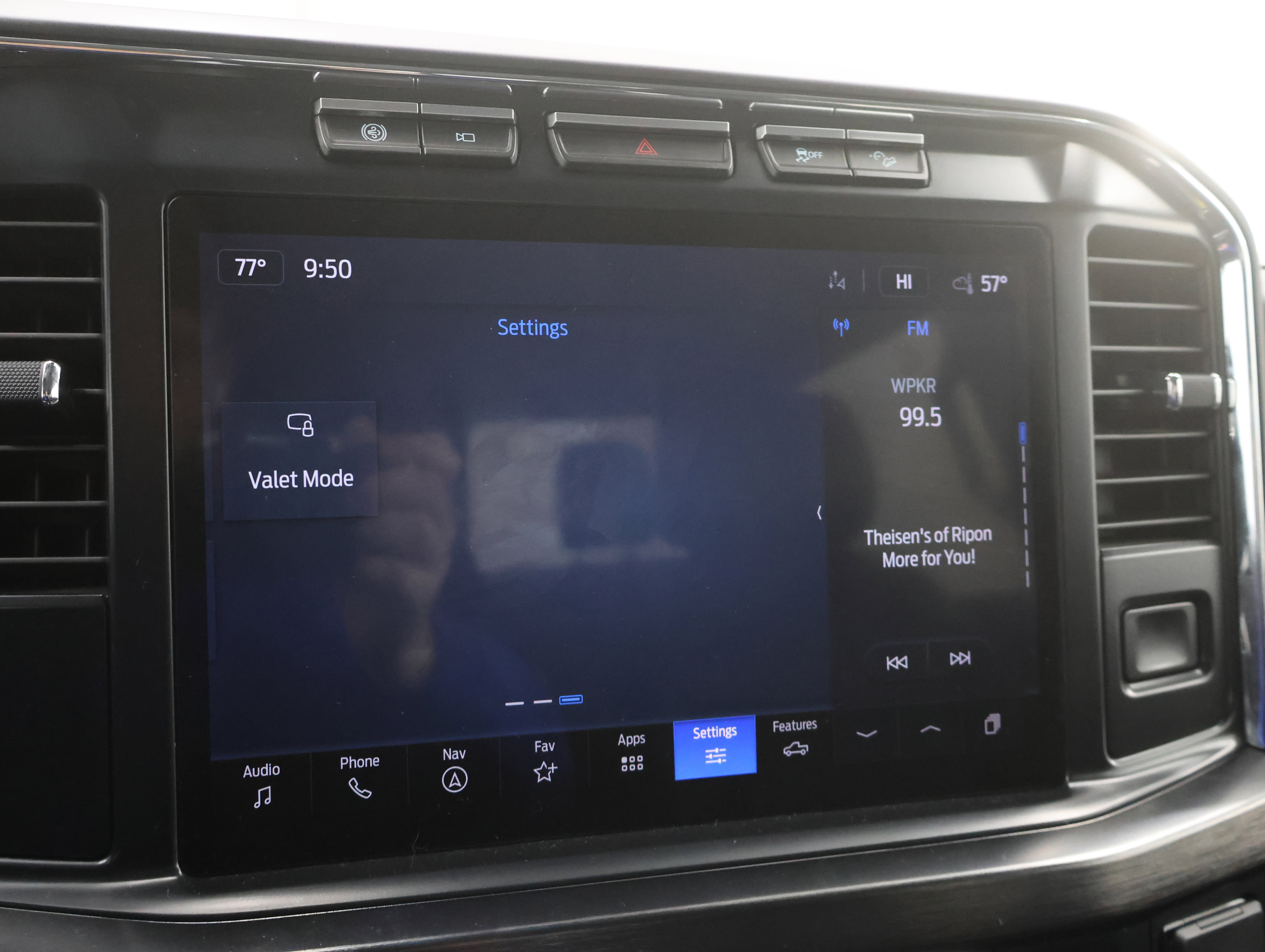 Used 2023 Ford F350 Lariat image 58