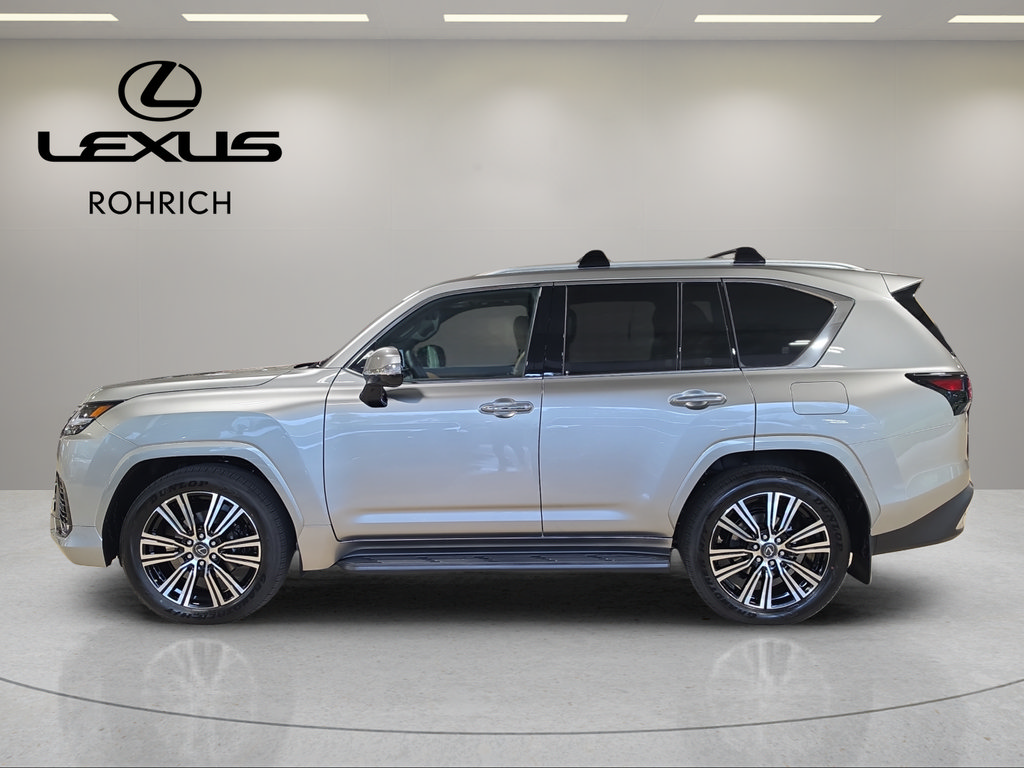 New 2026 Lexus LX 600 4WD w/ Luxury Package image 9