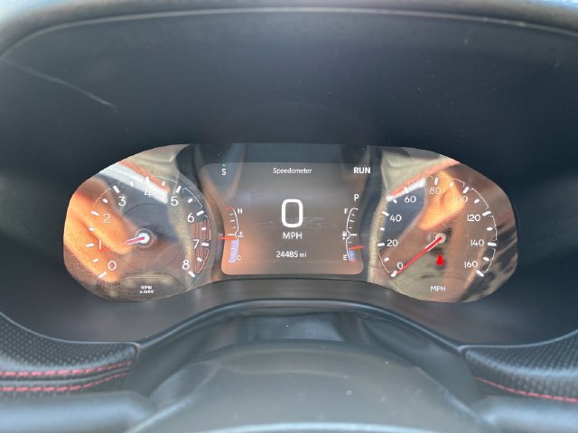 Used 2025 Jeep Compass Trailhawk AWD/4WD image 13