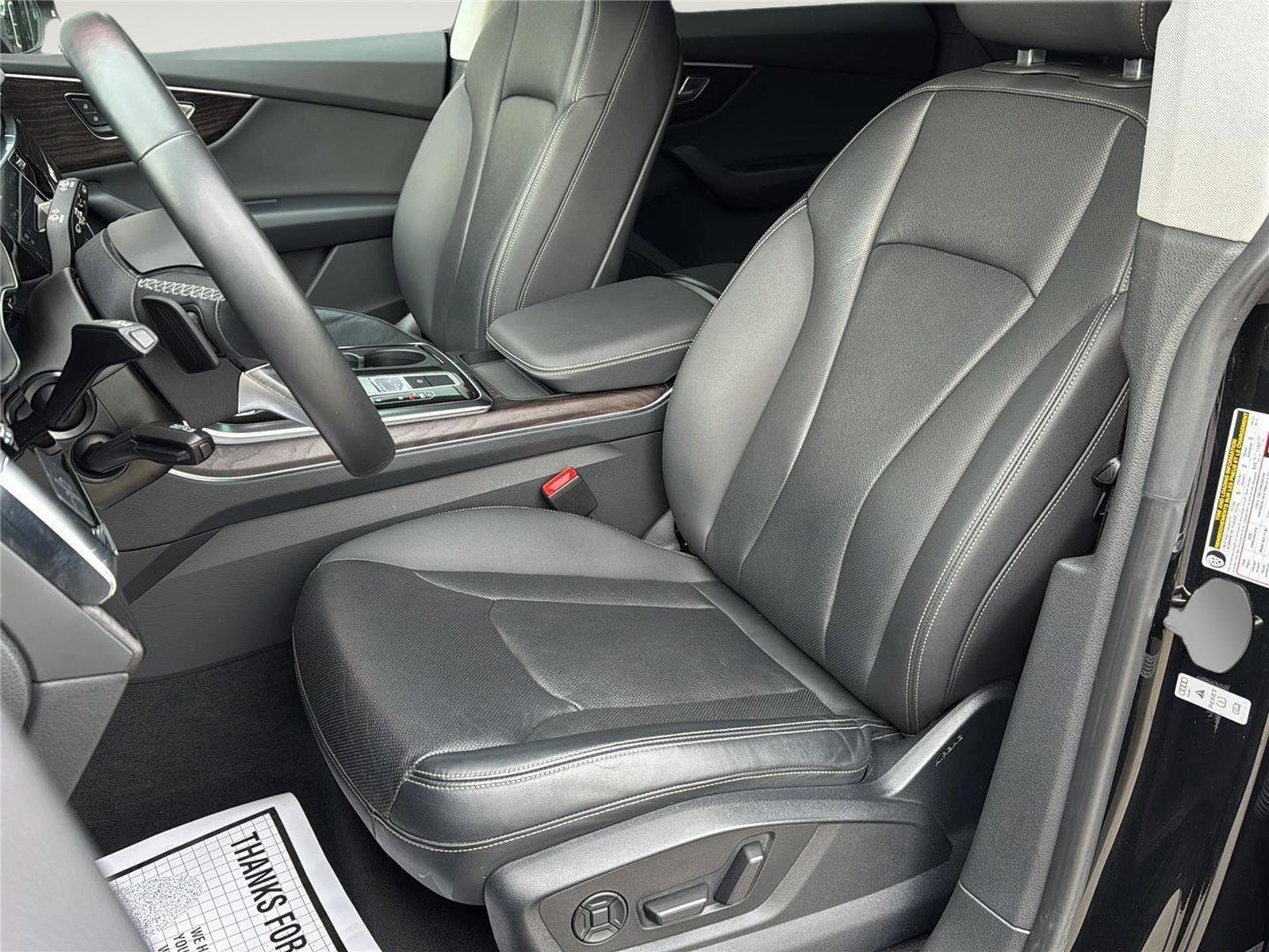 Used 2022 Audi Q8 Premium Plus w/ Premium Plus Package image 12