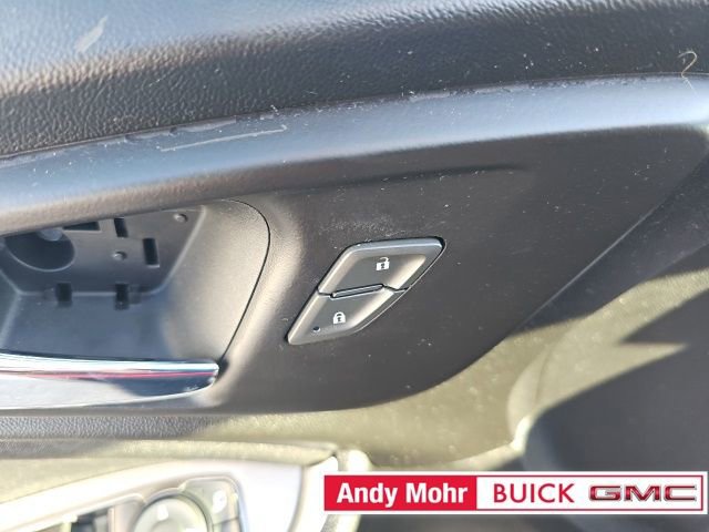 Used 2018 Chevrolet Malibu LS image 33