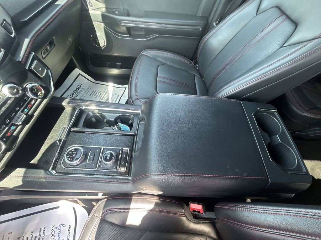 Used 2024 Ford Expedition Limited AWD/4WD image 27