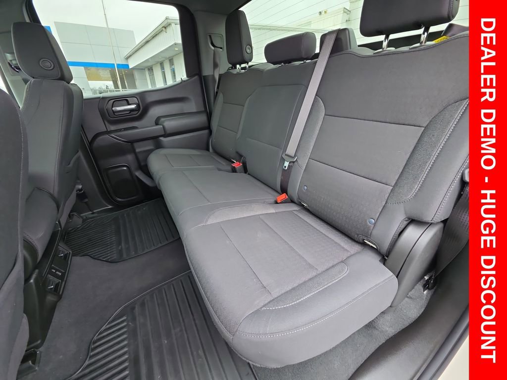 New 2026 Chevrolet Silverado 1500 Custom w/ Turbomax Blackout Package image 22