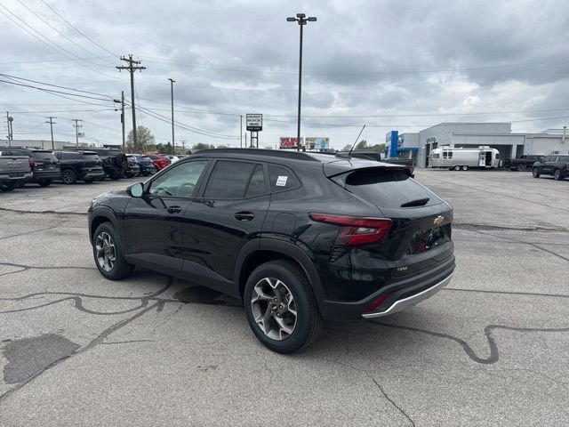 New 2026 Chevrolet Trax LT w/ Driver Confidence Package FWD image 4