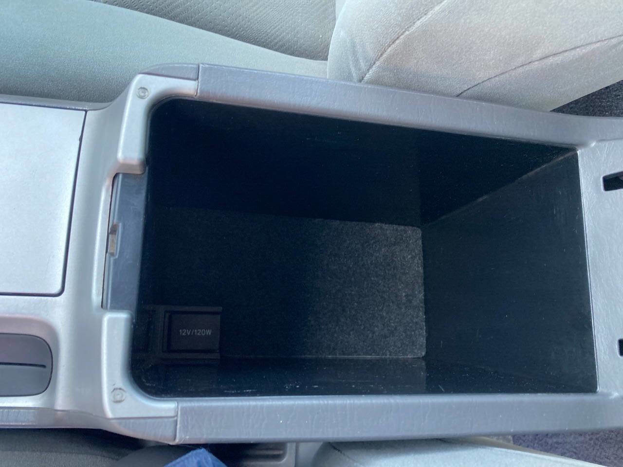 Used 2004 Toyota Solara SE image 59