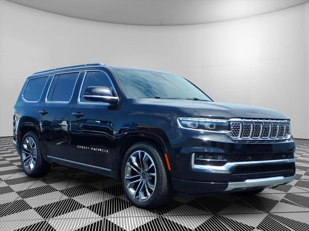 Used 2023 Jeep Grand Wagoneer Series III AWD/4WD image 1