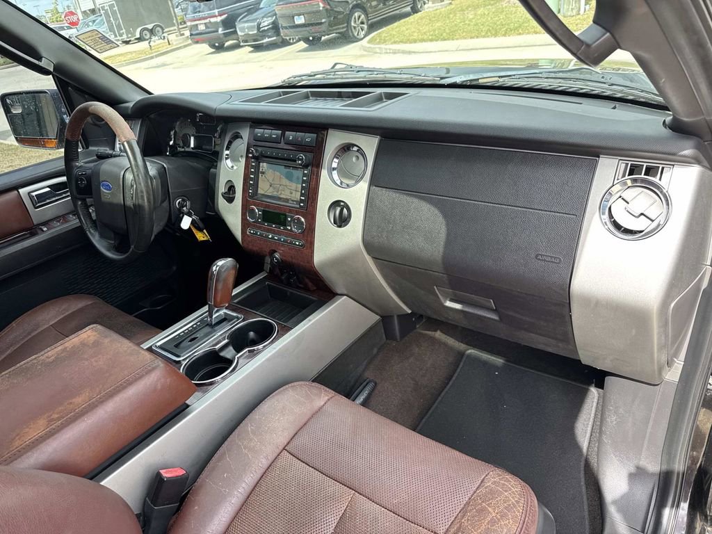 Used 2014 Ford Expedition EL King Ranch RWD image 14