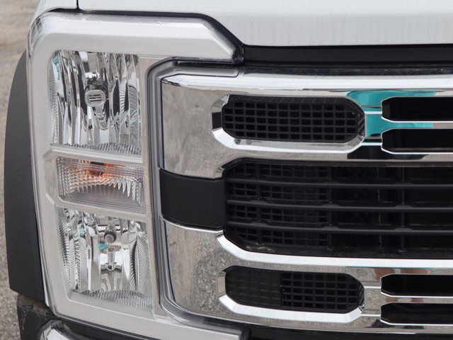 New 2025 Ford F550 4x4 SuperCab Super Duty w/ XL Chrome Package image 12