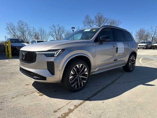 New 2026 Volvo XC90 B6 Ultra image 3