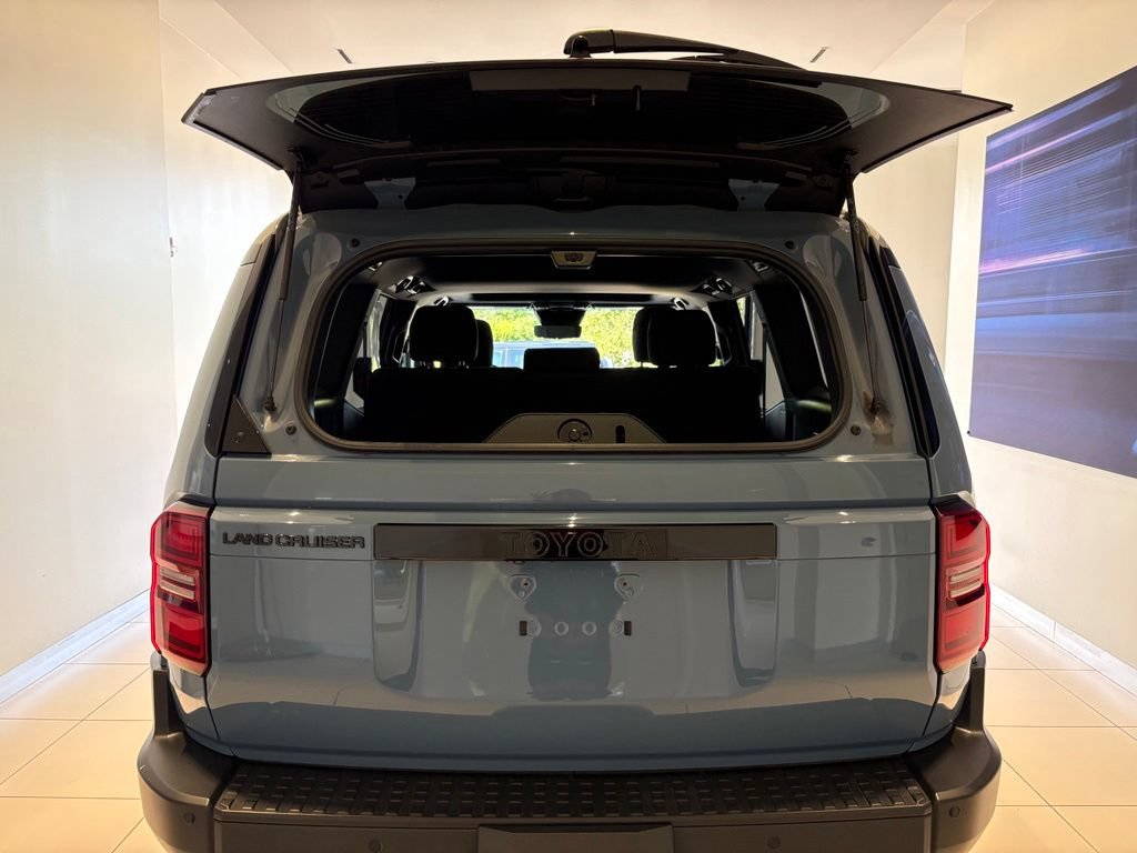 Used 2024 Toyota Land Cruiser AWD/4WD image 4
