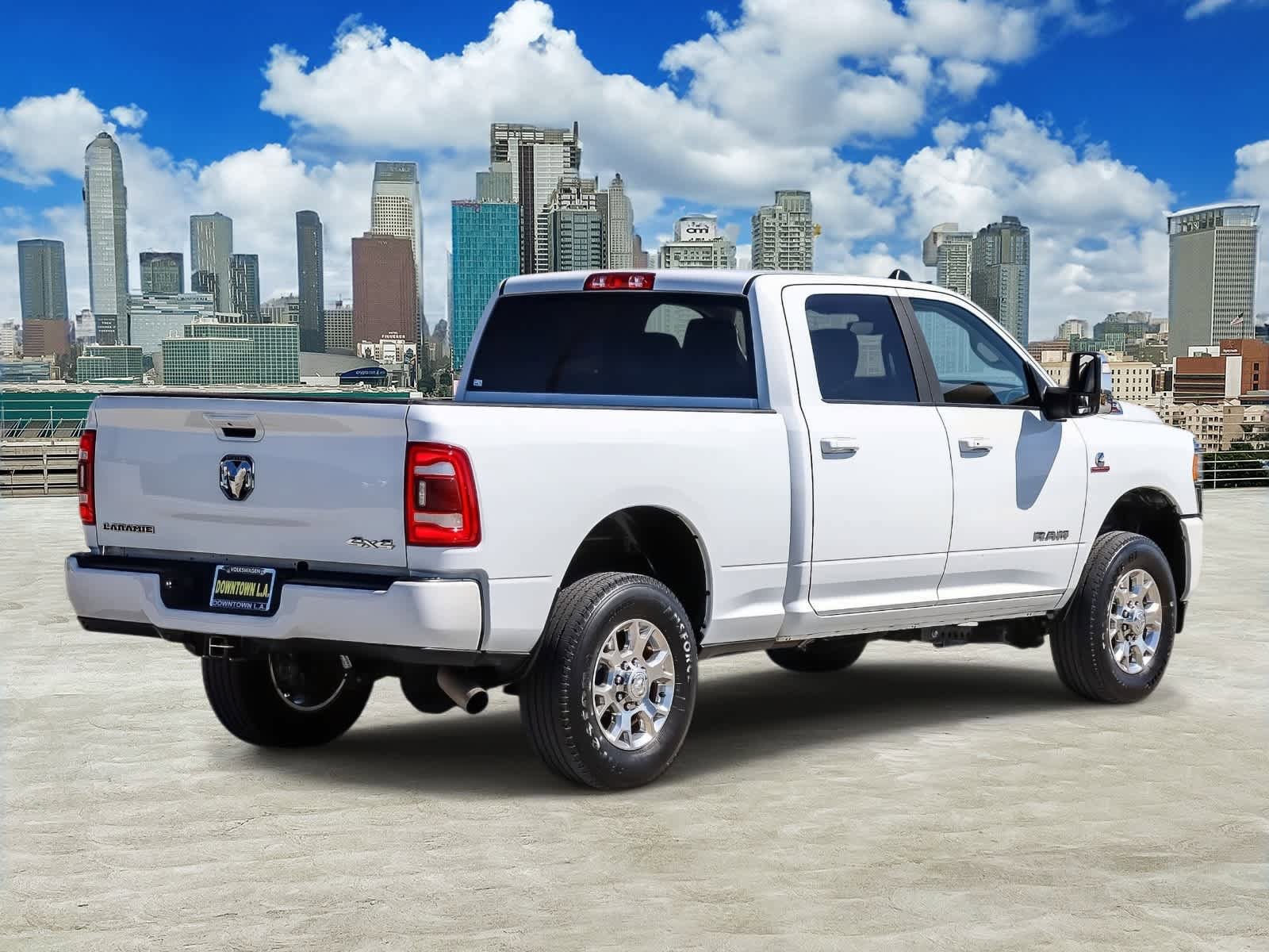 Used 2023 RAM 3500 Laramie AWD/4WD image 4