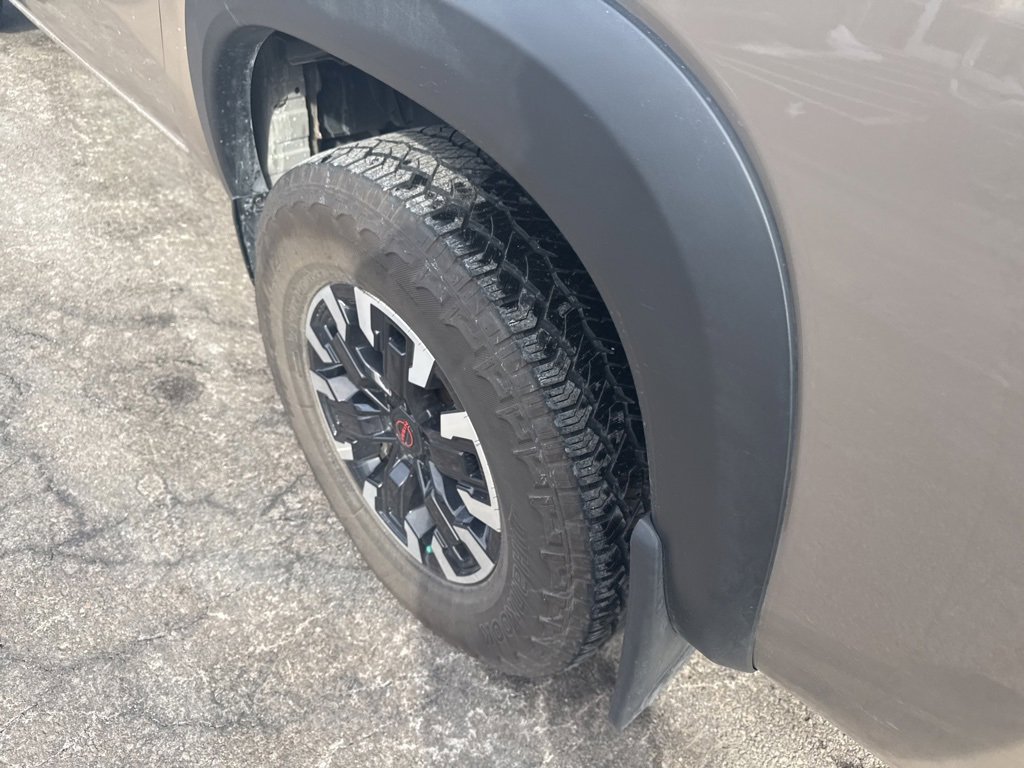 Used 2024 Nissan Frontier PRO-4X w/ Off-Road Protection Package image 9