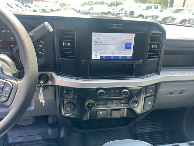New 2025 Ford F550 4x4 Crew Cab Super Duty image 16