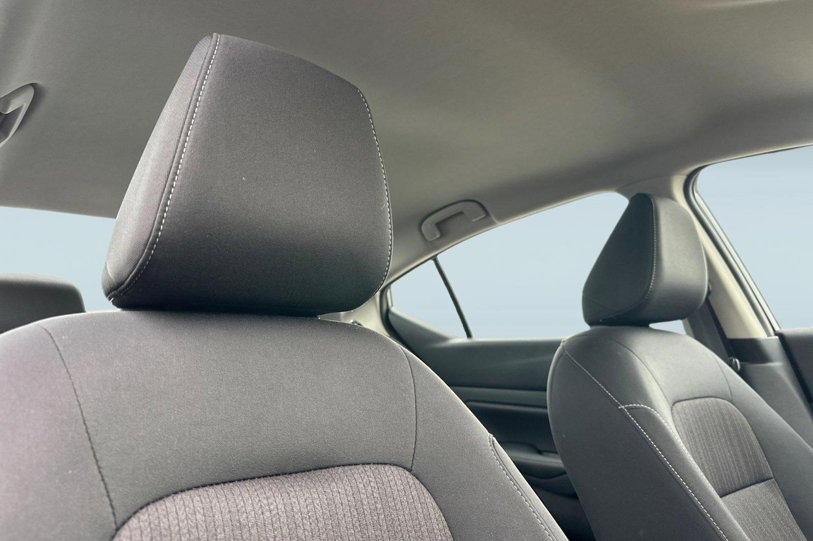 Used 2025 Nissan Altima 2.5 SV image 27