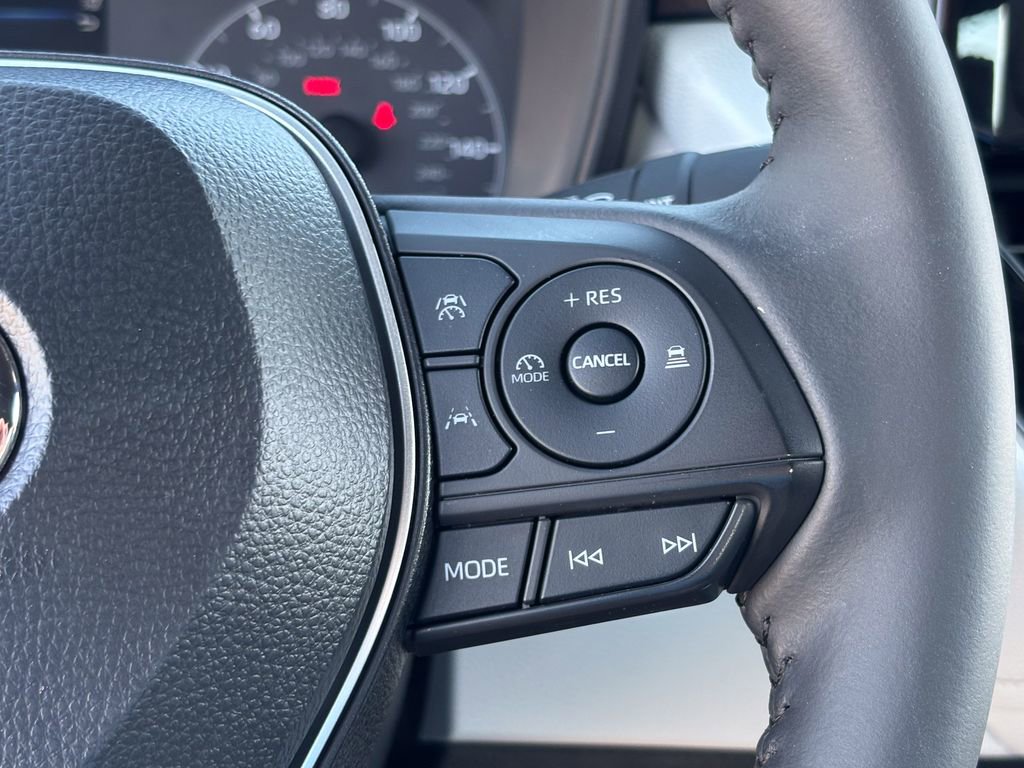 Used 2024 Toyota Corolla SE FWD image 27