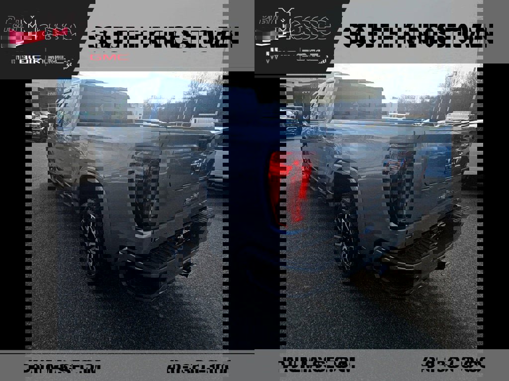 Certified 2023 GMC Sierra 1500 AT4 w/ AT4 Premium Package AWD/4WD image 4