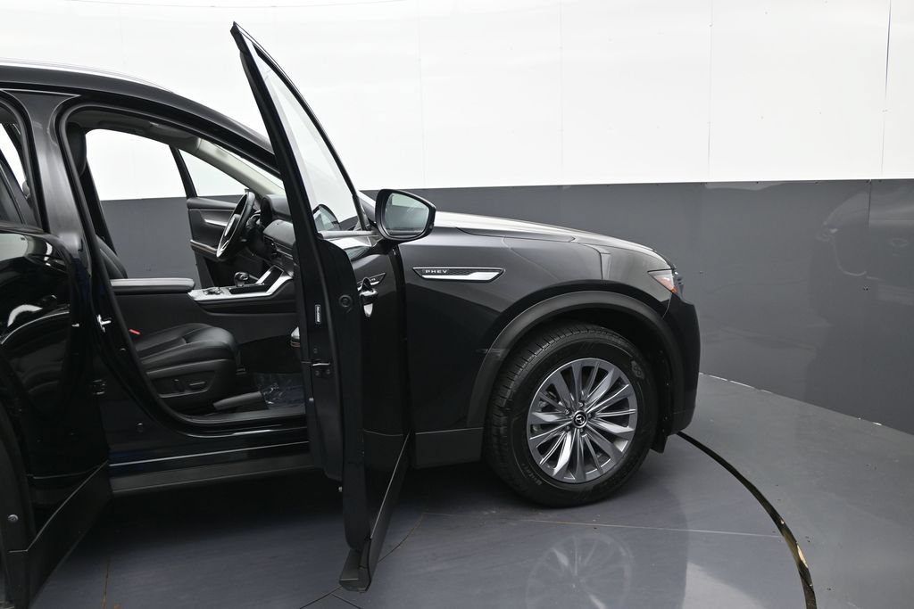 Used 2024 MAZDA CX-90 Plug-In Hybrid w/ Preferred AWD/4WD image 9