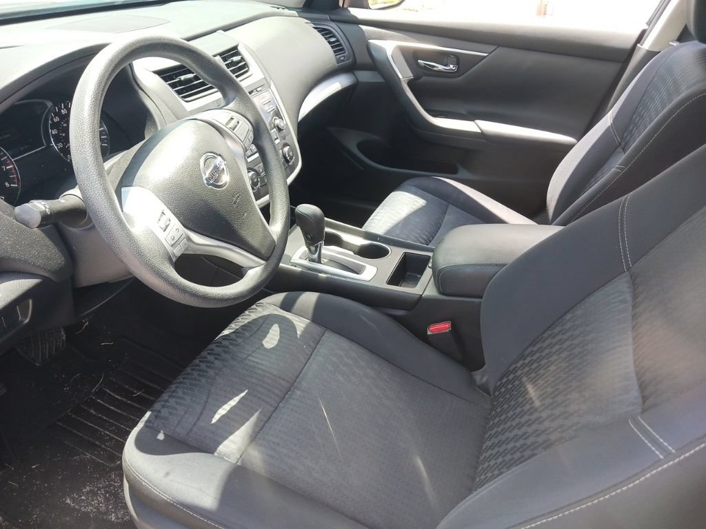 Used 2018 Nissan Altima 2.5 S w/ S Convenience Package FWD image 9