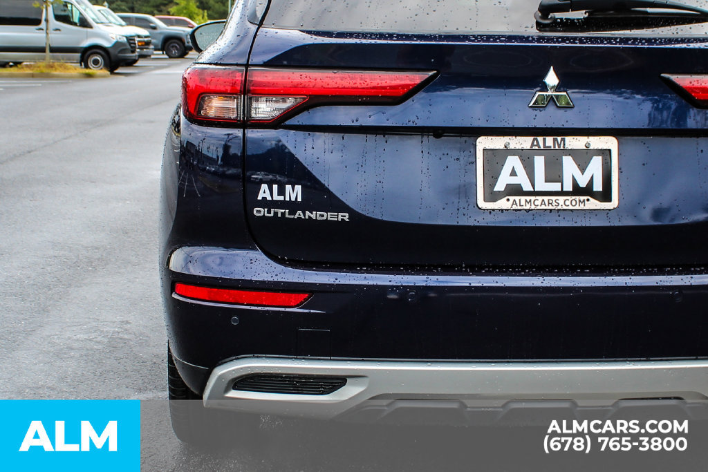 Used 2024 Mitsubishi Outlander SE FWD image 12