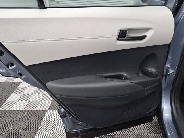 Used 2024 Toyota Corolla Cross L image 16
