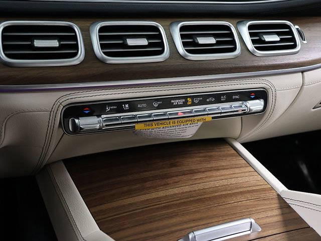 Certified 2026 Mercedes-Benz GLE 450 4MATIC image 24