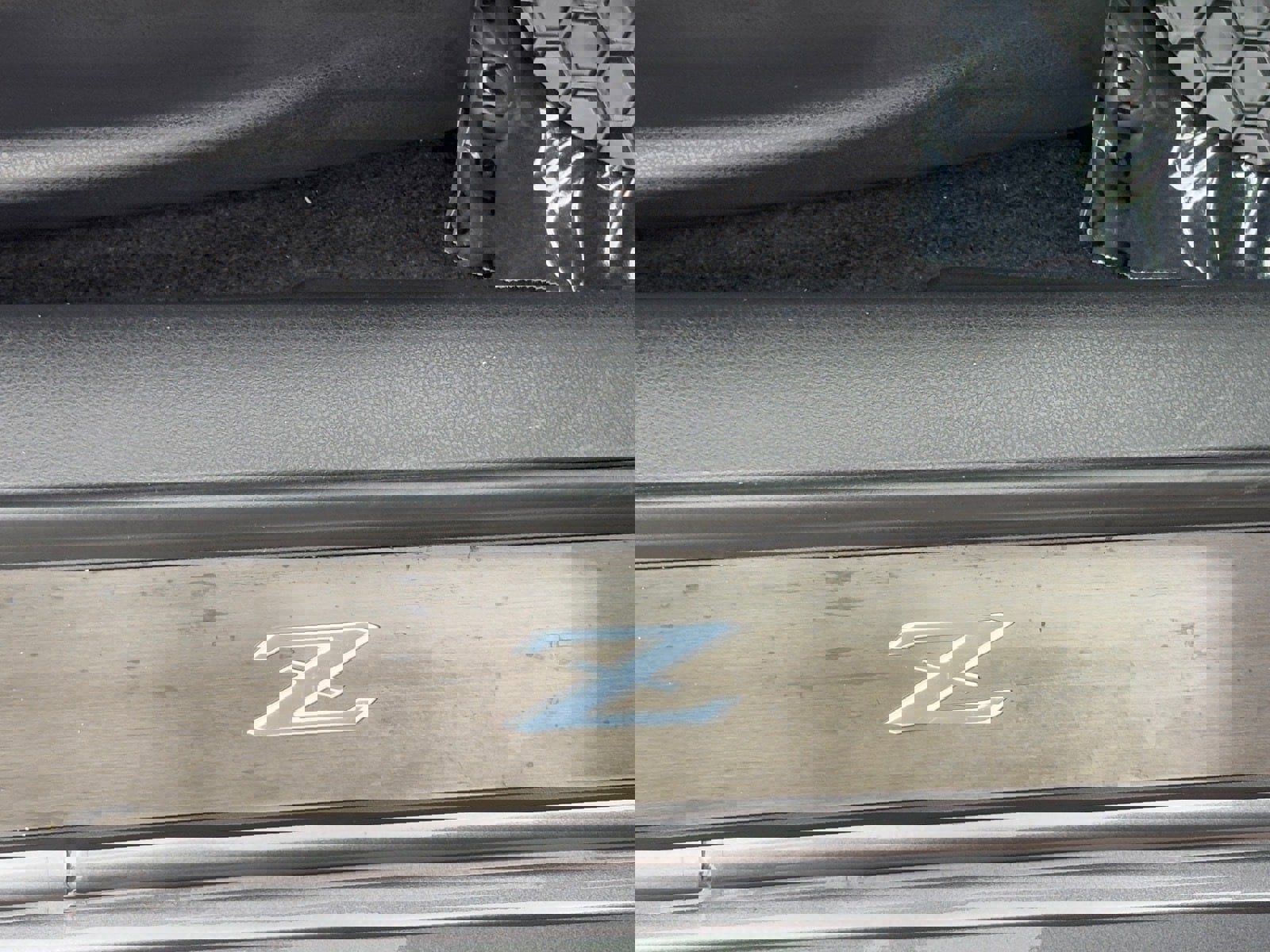 Certified 2024 Nissan Z Performance w/ Floor Mat Package image 11