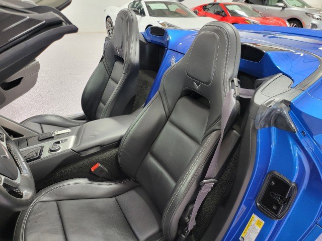 Used 2014 Chevrolet Corvette Stingray Convertible w/ 2LT Preferred Equipment Group RWD image 19
